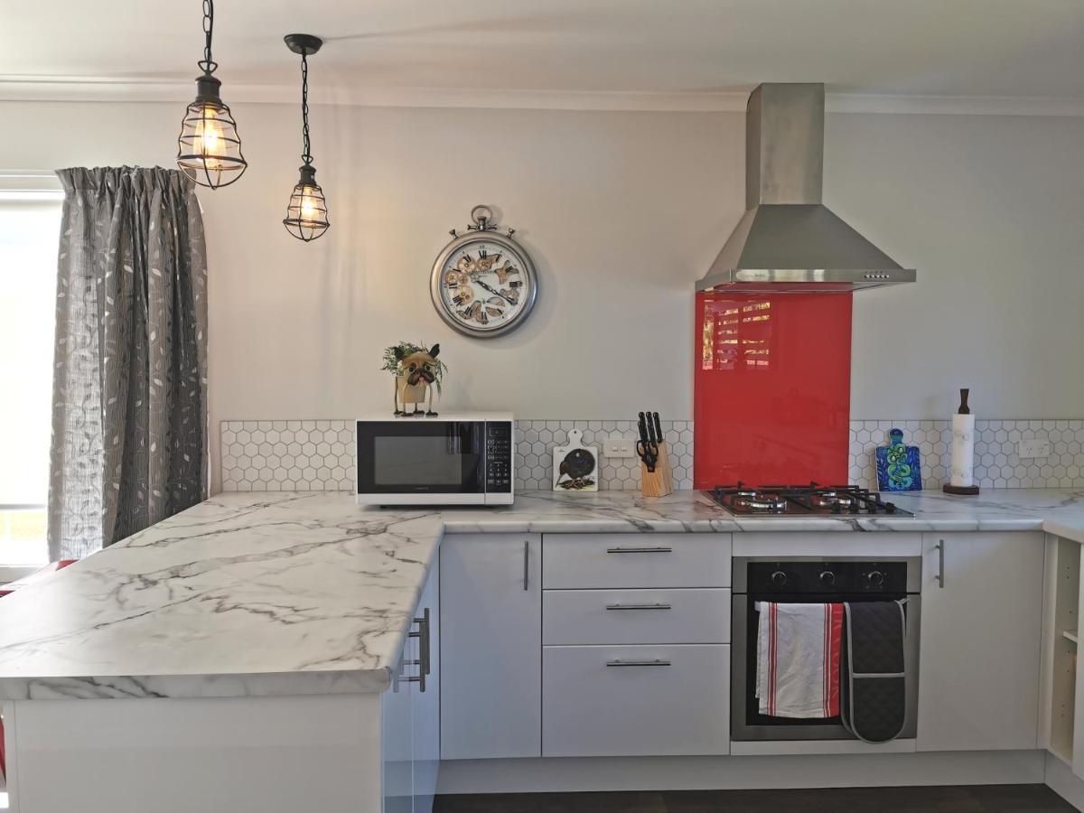 Kerikeri Sunny Modern 2 Bedroom Apartments المظهر الخارجي الصورة
